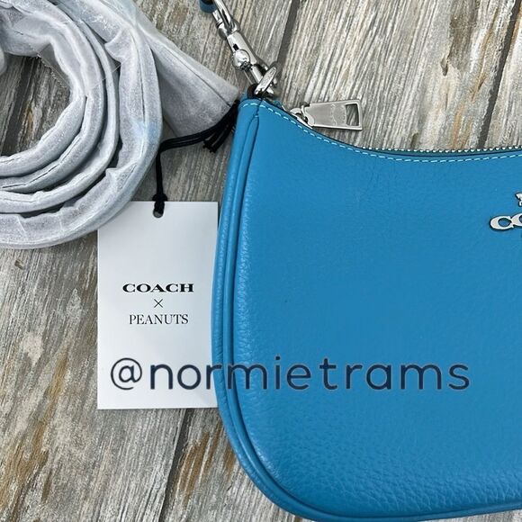 Coach X Peanuts Leather Teri Shoulder Bag With Linus Crossbody Purse - Picture 4 of 13